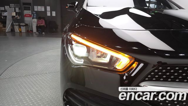 Mercedes-Benz CLA-Class 2022 — photo 8