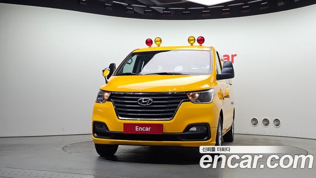 Hyundai Starex 2019 — photo 3