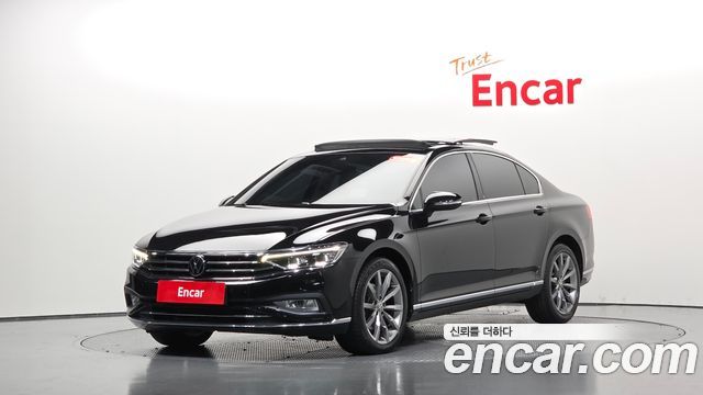 Volkswagen Passat 2022 — photo 24