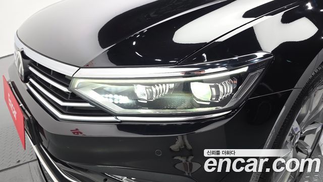 Volkswagen Passat 2022 — photo 8