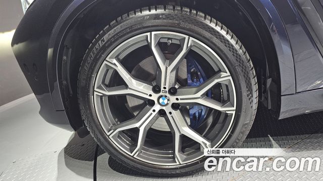 BMW X5 2022 — photo 5