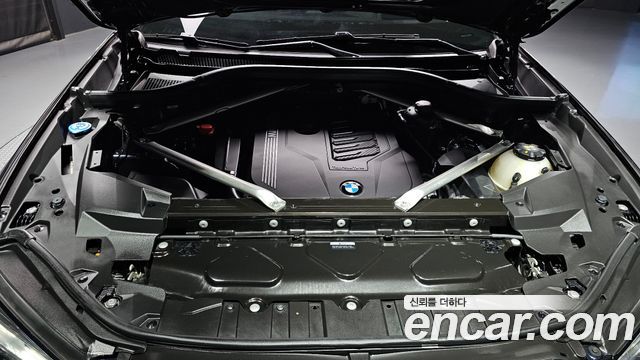 BMW X5 2022 — photo 6