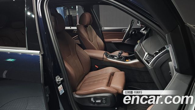 BMW X5 2022 — photo 16