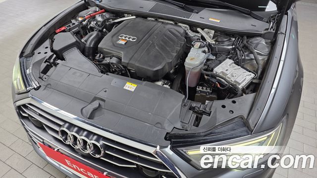 Audi A6 2021 — photo 6