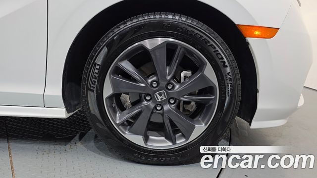 Honda Odyssey 2022 — photo 5