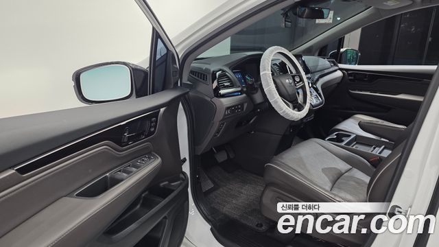 Honda Odyssey 2022 — photo 13