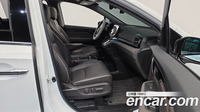Honda Odyssey 2022 — photo 17