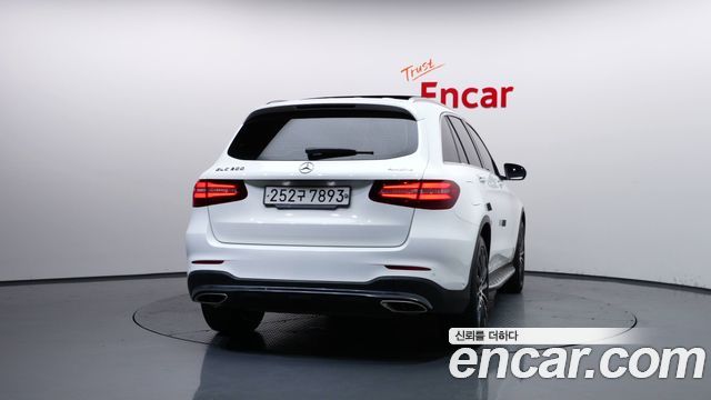 Mercedes-Benz GLC-Class 2019 — photo 4
