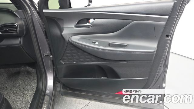Hyundai Santafe 2021 — photo 14