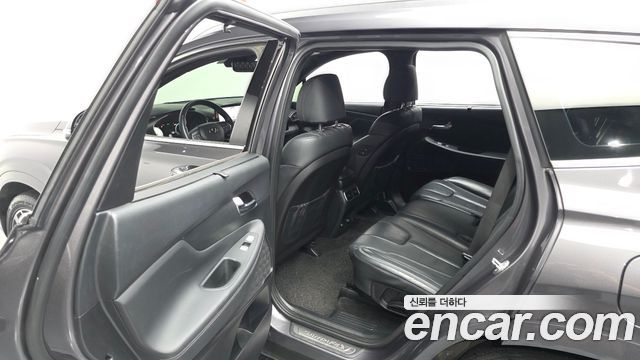 Hyundai Santafe 2021 — photo 16