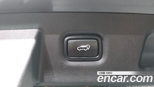Hyundai Santafe 2021 — photo 27