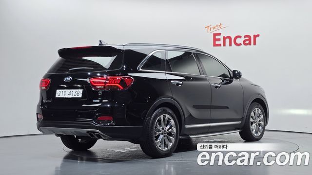 Kia Sorento 2018 — photo 2