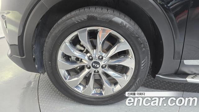 Kia Sorento 2018 — photo 5