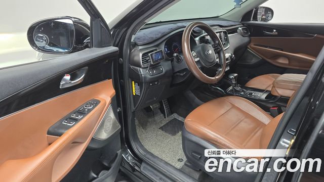 Kia Sorento 2018 — photo 13