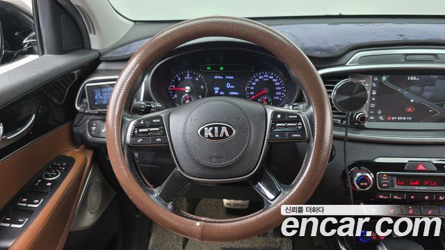 Kia Sorento 2018 — photo 19