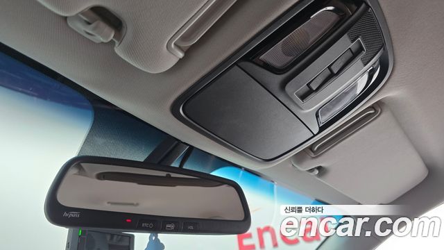 Kia Sorento 2018 — photo 26