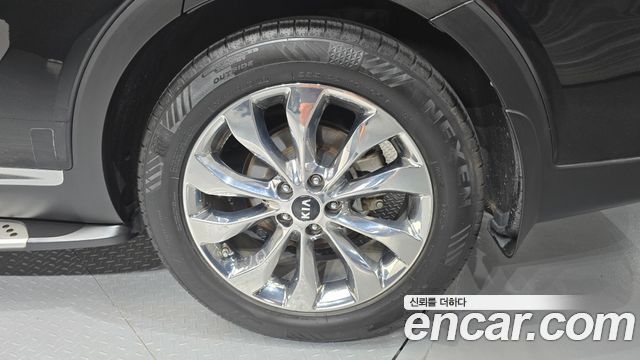Kia Sorento 2018 — photo 7
