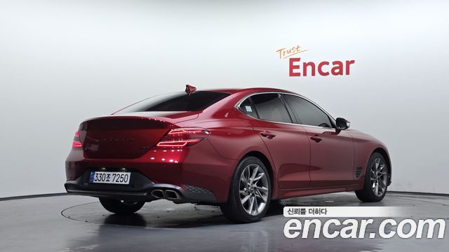 Genesis G70 2022 — photo 2