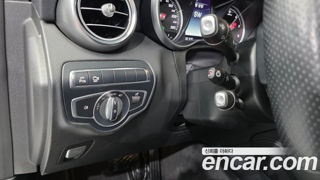Mercedes-Benz GLC-Class 2017 — photo 15