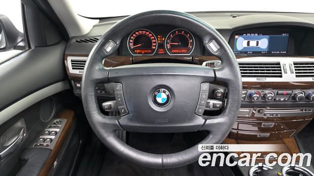 BMW 7-Series 2006 — photo 12