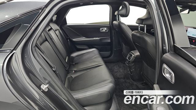 Hyundai Ioniq6 2025 — photo 18