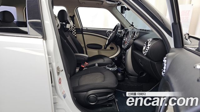 Mini Countryman 2012 — photo 11