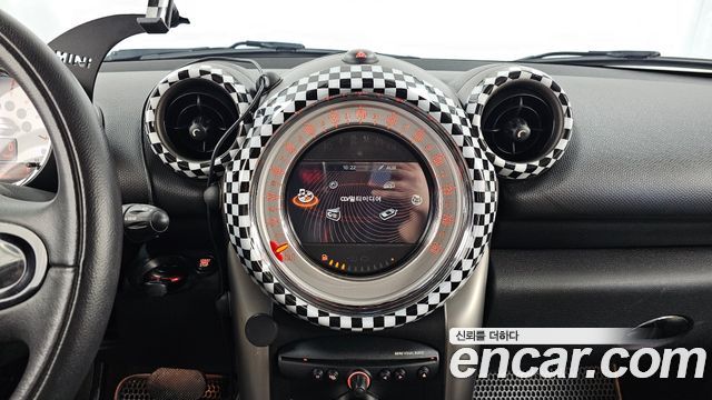 Mini Countryman 2012 — photo 14