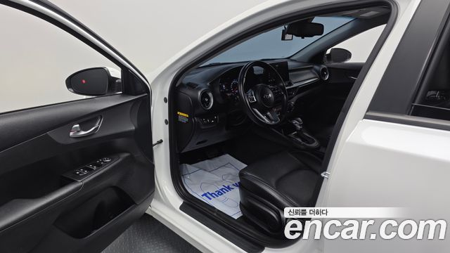 Kia K3 2021 — photo 13