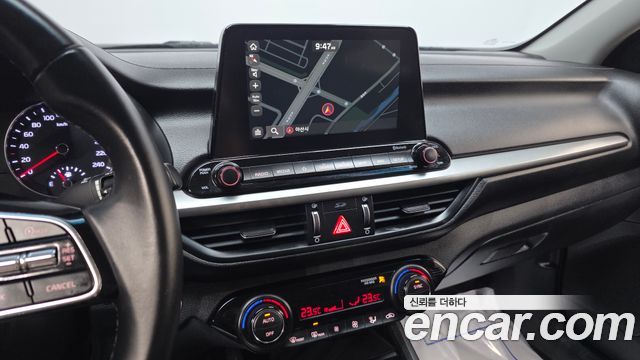 Kia K3 2021 — photo 20