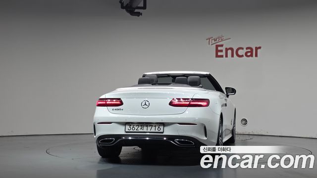 Mercedes-Benz E-Class 2019 — photo 4