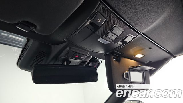 Mercedes-Benz E-Class 2019 — photo 24