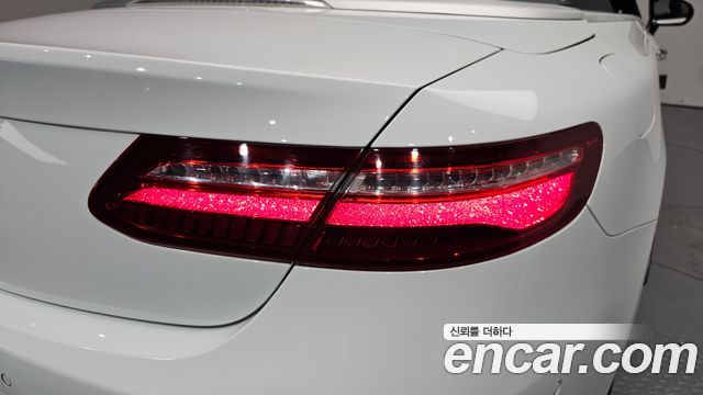 Mercedes-Benz E-Class 2019 — photo 9