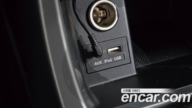 Hyundai AVANTE 2014 — photo 13