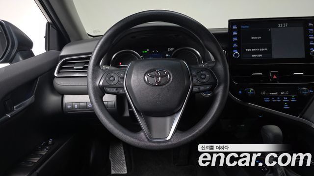 Toyota Camry 2024 — photo 19