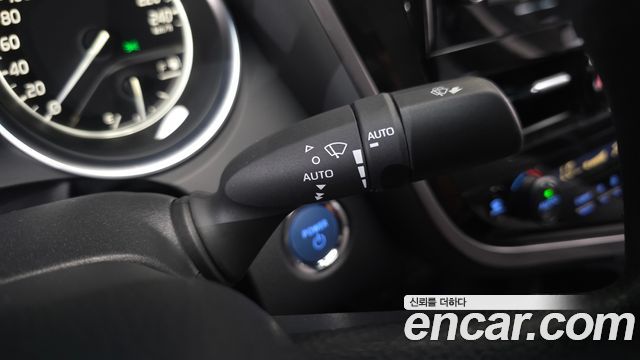 Toyota Camry 2024 — photo 29