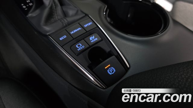 Toyota Camry 2024 — photo 34