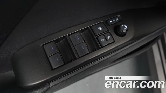 Toyota Camry 2024 — photo 35