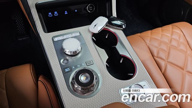 Genesis GV80 2025 — photo 12