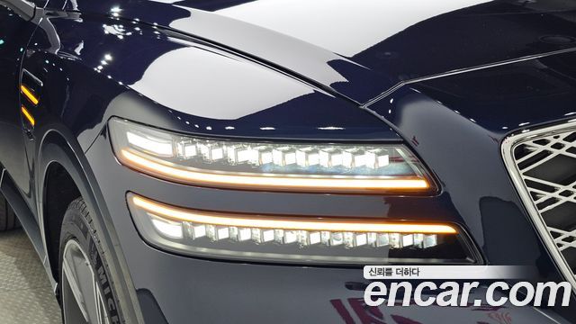 Genesis GV80 2025 — photo 8
