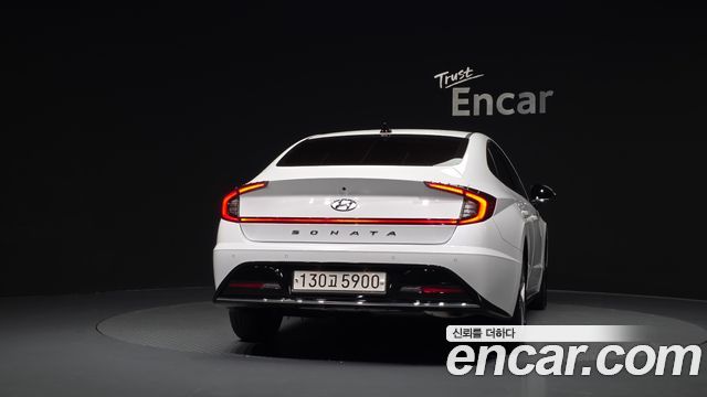 Hyundai Sonata 2023 — photo 4