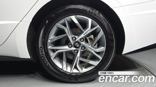 Hyundai Sonata 2023 — photo 7