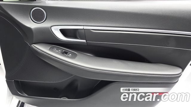Hyundai Sonata 2023 — photo 14