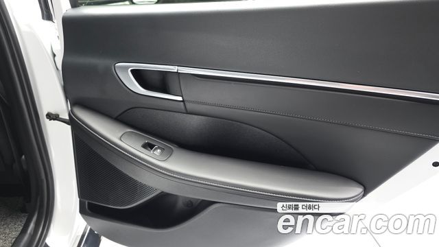 Hyundai Sonata 2023 — photo 15