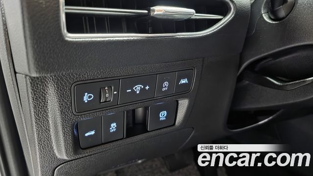 Hyundai Sonata 2023 — photo 27