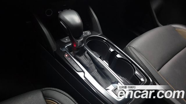Chevrolet Korea Trailblazer 2022 — photo 12
