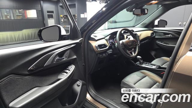 Chevrolet Korea Trailblazer 2022 — photo 13