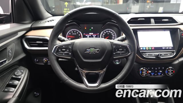 Chevrolet Korea Trailblazer 2022 — photo 19