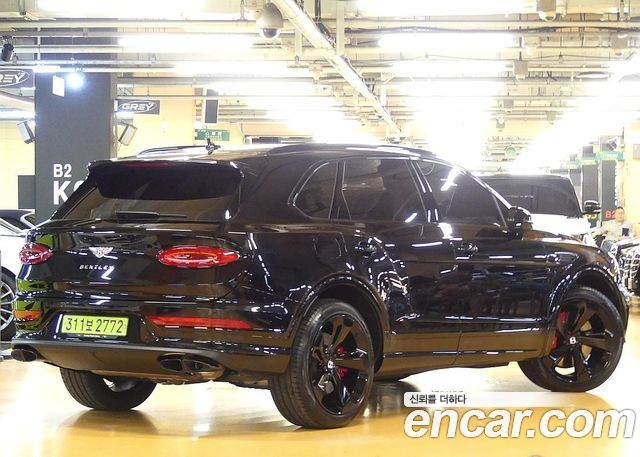 Bentley Bentayga 2025 — photo 3