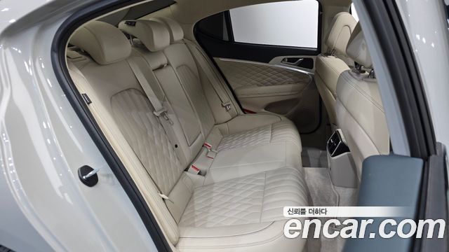 Genesis G70 2025 — photo 17