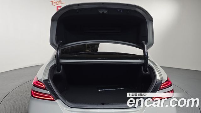 Genesis G70 2025 — photo 25